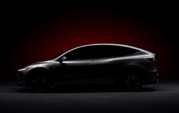 金多多 特斯拉在国内的第三款车终于来了，model YL参上！